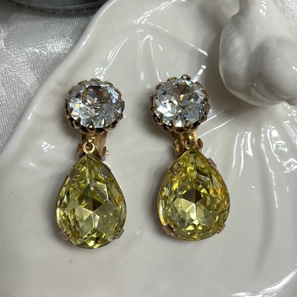 HATTIE CARNEGIE LARGE CITRINE TEARDROP CRYSTAL EARRINGS - Picture 4 of 10